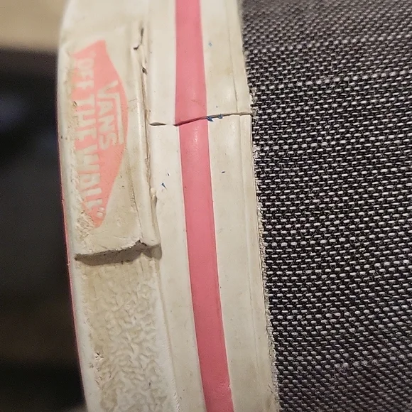 Vans Women's Gray Lace Ups with Pink Trim, Insole, and Sole Sz 6 - Picture 11 of 14